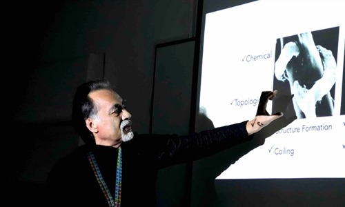 Galardonan a miembro de Langebio con el Premio Nacional de Ciencias