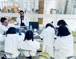Niñas del DIF de Irapuato se sumergen en el mundo de la ciencia pasan el día haciendo ciencia en la UGA-Langebio Cinvestav