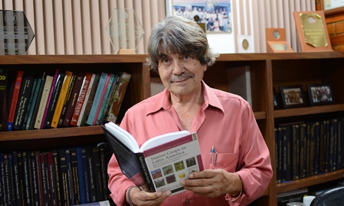 Reconocimiento al Dr. Octavio Paredes López