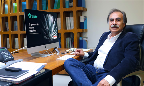 Reconocido internacionalmente por su trayectoria científica