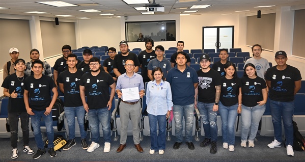 Visita del Instituto Tecnológico de Altamira al Cinvestav Unidad Tamaulipas